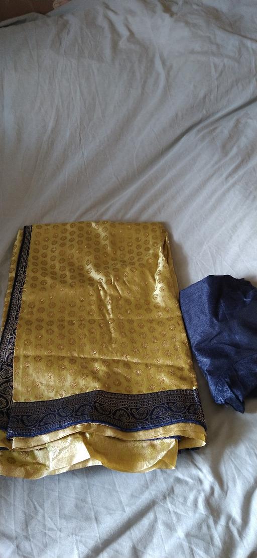 Buy & Sell South East London Maze Hill - South East London - Photos for Brand New Gold and Navy Work Saree