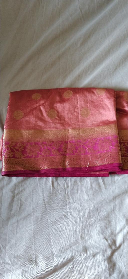 Buy & Sell South East London Maze Hill - South East London - Photos for Brand New Gold and Purple Work Saree