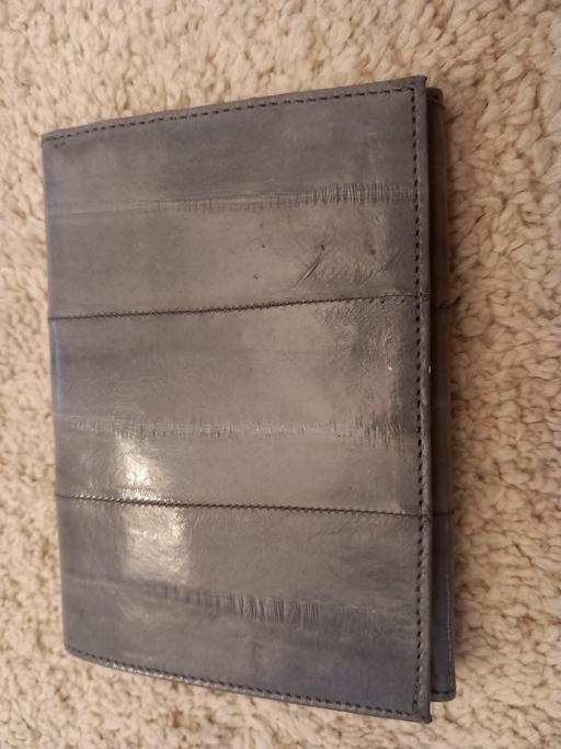 Buy & Sell Surrey Guildford - Photos for Grey, genuine, soft leather, folding wallet