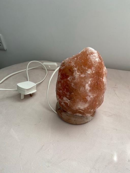 Buy & Sell East London Plaistow - East London - Photos for Salt lamp