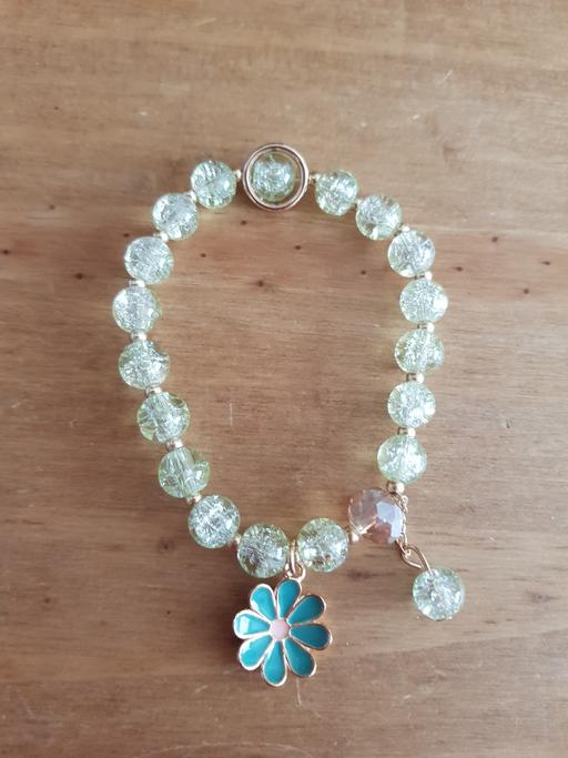 Buy & Sell Lancashire Blackpool - Photos for Daisy beaded charm bracelet NEW