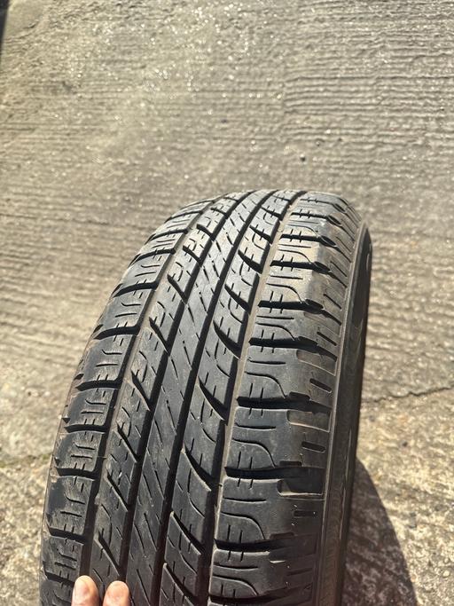 Vehicles Kent Maidstone - Photos for Nissan Navara - Wheel Rim & Tyre - Good Year 