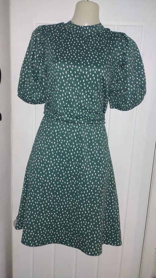 Buy & Sell Merseyside Wirral - Photos for Very size 10 puff sleeve polka dot dress