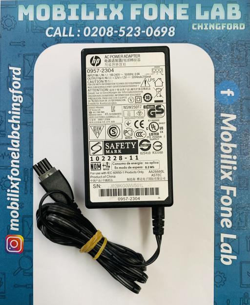 Buy & Sell East London Highams Park - East London - Photos for HP AC Power Adapter Model 0957-2304 32V 12V