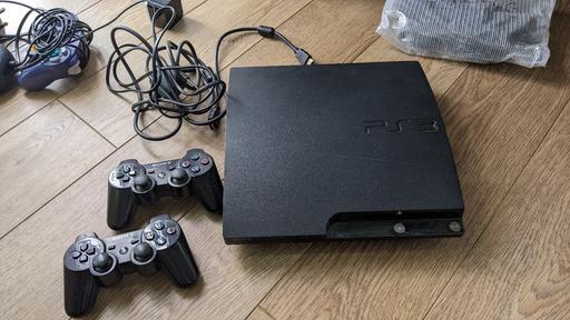 Buy & Sell Wandsworth South West London - Photos for playstation 3 + GameCube + cables,controllers