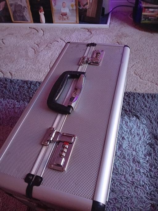 Buy & Sell Derbyshire Chesterfield - Photos for silver nail technician case hardly used