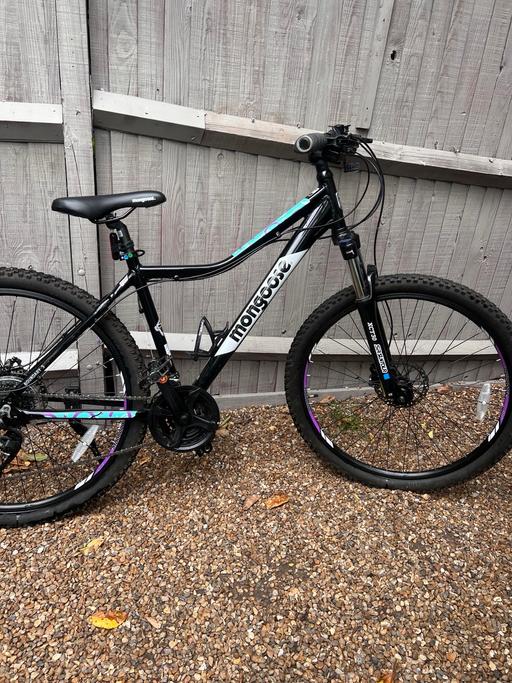 Buy & Sell Surrey Mole Valley - Photos for Women mountain bike