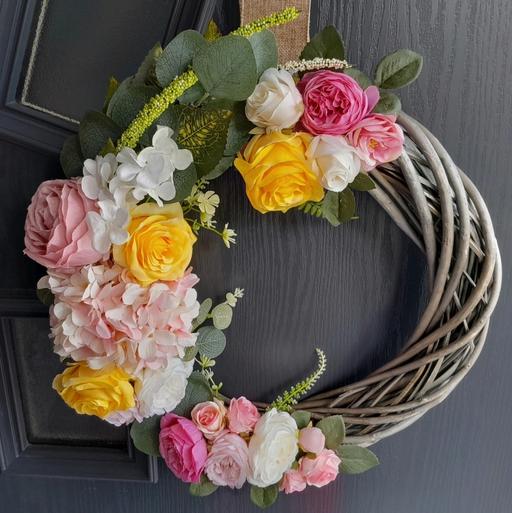 Buy & Sell West Midlands Walsall - Photos for Grey Wicker Round Floral Door Wreath- New