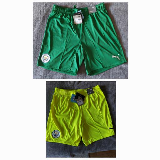 Buy & Sell West Yorkshire Bradford - Photos for Manchester City shorts Size L (new with tags)