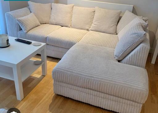 Buy & Sell South East London Kidbrooke - South East London - Photos for Cute Small Sofas clearance 🔥