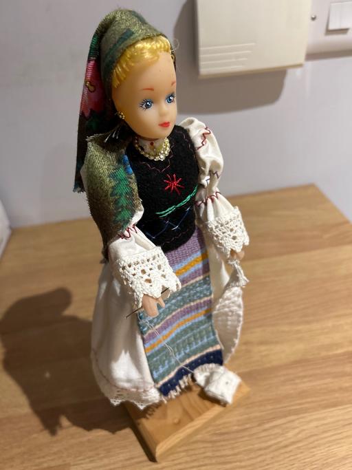 Buy & Sell Nottinghamshire Ashfield - Photos for Ornament doll!