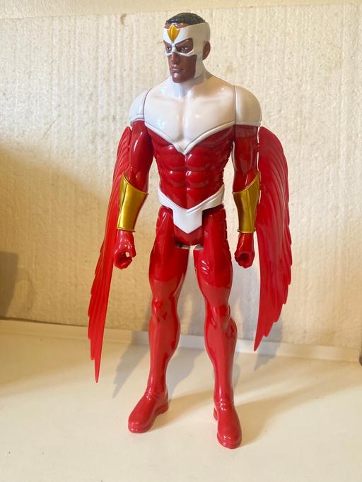 Buy & Sell West London Bedford Park - West London - Photos for Marvel avengers marvel’s falcon . Toy .