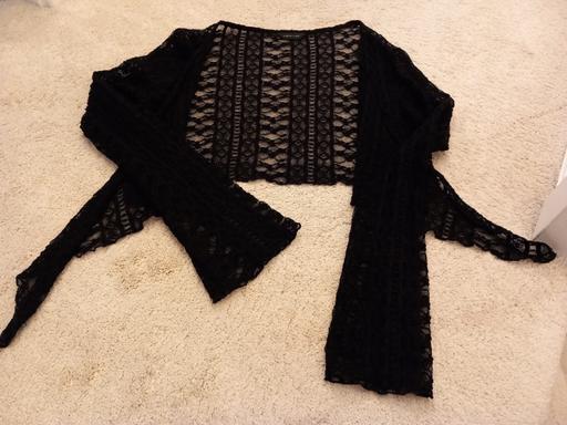 Buy & Sell Surrey Guildford - Photos for Long-sleeved wrap-over black cardigan