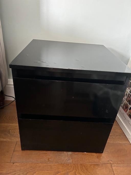 Buy & Sell South East London Elmstead - South East London - Photos for Bedroom side table