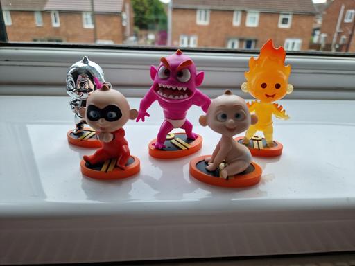 Buy & Sell Derbyshire Chesterfield - Photos for Incredibles figures