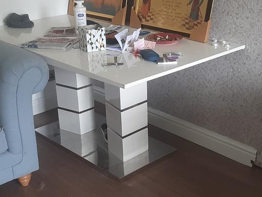 Buy & Sell West Midlands Walsall - Photos for dining room table