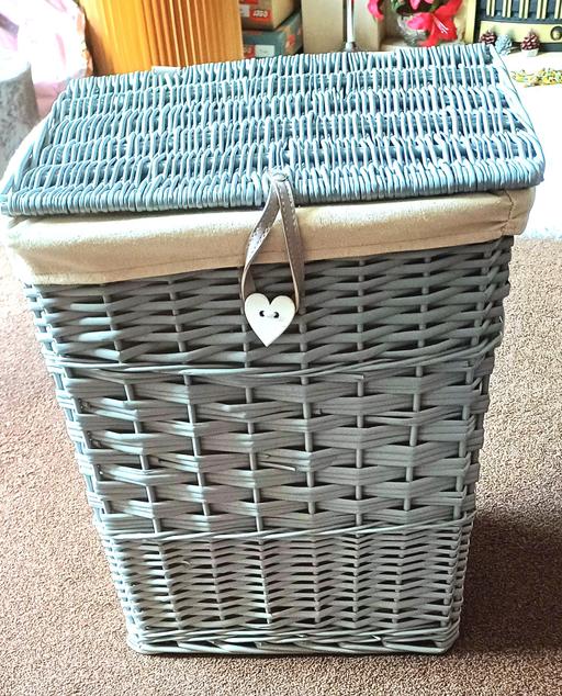 Buy & Sell Greater Manchester Stockport - Photos for Lidden Wicker Grey Linnen Basket