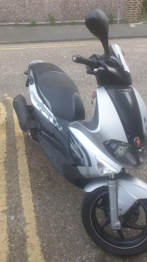 Vehicles East London East Ham - East London - Photos for gilera runner st 125.