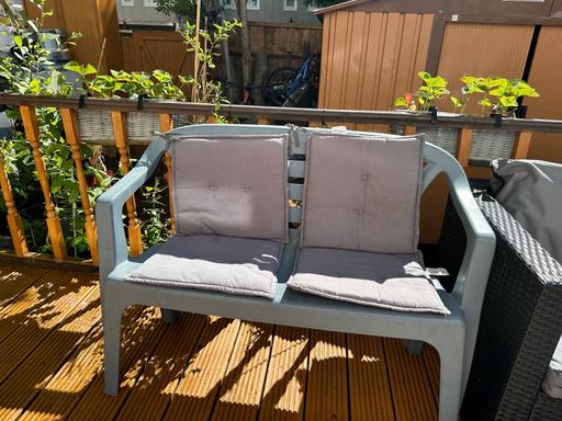 Buy & Sell West London Hounslow - Photos for 2 Seat Bench