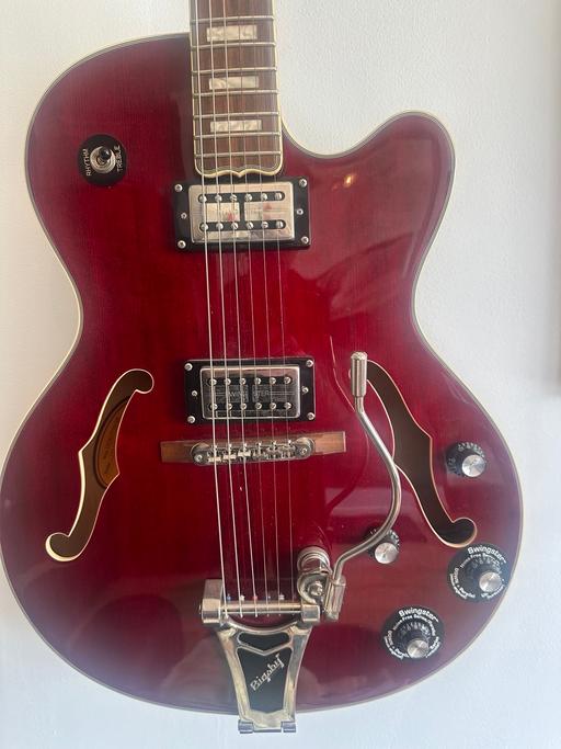 Buy & Sell Derbyshire Bolsover - Photos for Epiphone emperor Swingster in Wine Red