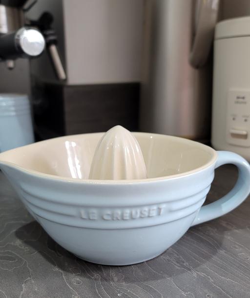 Buy & Sell Warwickshire Nuneaton and Bedworth - Photos for Le Creuset citrus juicer