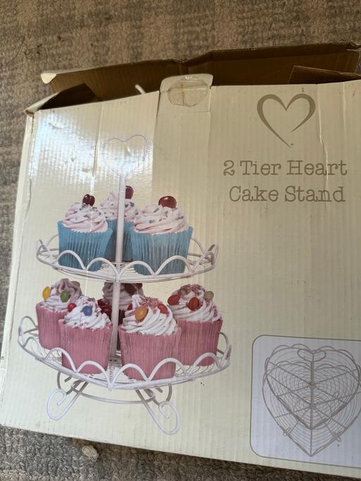 Buy & Sell East London Cann Hall - East London - Photos for 2 tier heart cake stand