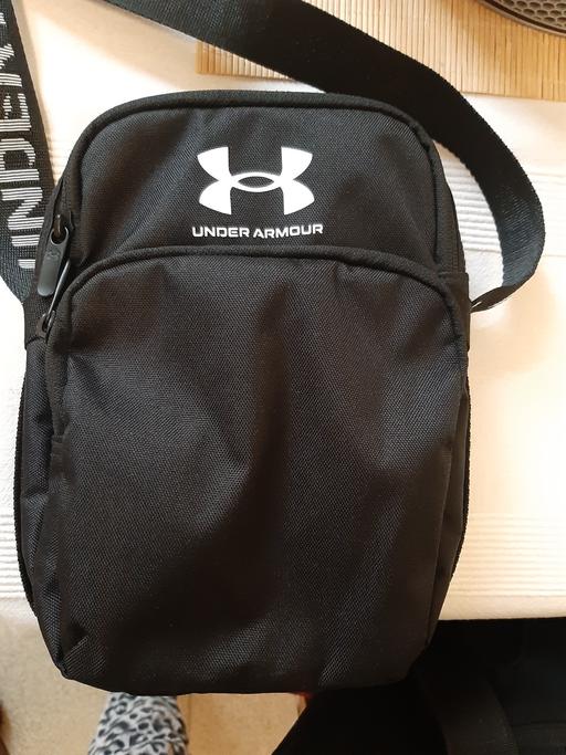 Buy & Sell South East London Tulse Hill - South East London - Photos for UNDER ARMOUR CROSSBODY BAG