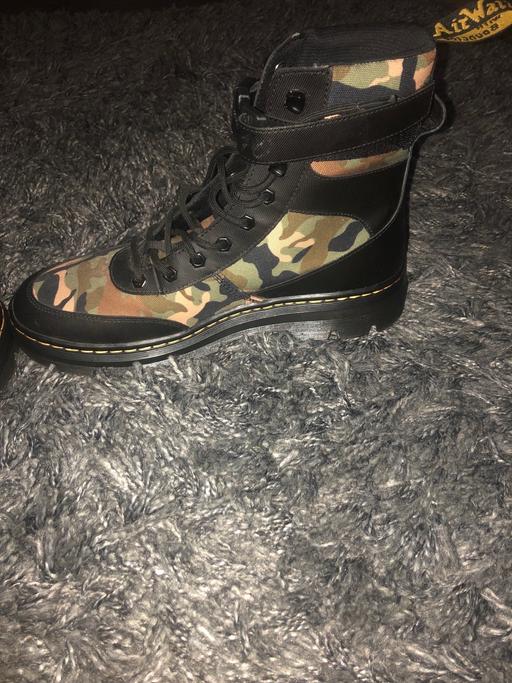 Buy & Sell South East London Croydon - Photos for Dr martens camo tech boots size 9 half