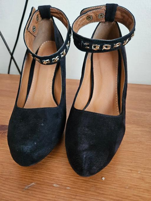 Buy & Sell West Midlands Birmingham - Photos for Black platform heeled shoes