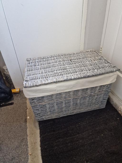 Buy & Sell West Midlands Walsall - Photos for Grey Wicker Storage Box with Lining (Used)