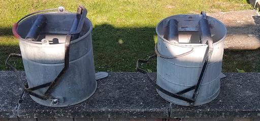 Buy & Sell Kent Maidstone - Photos for 2 Kentucky Mop Buckets, 2 Poles & 15 New Mops