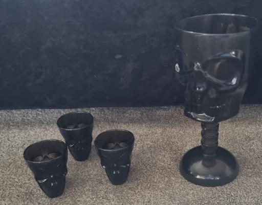 Buy & Sell West Yorkshire Kirklees - Photos for Black Plastic Skull Glass and Shot Glasses