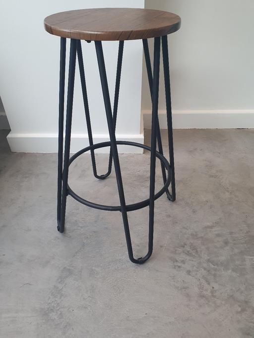 Buy & Sell Surrey Tandridge - Photos for Bar Stool