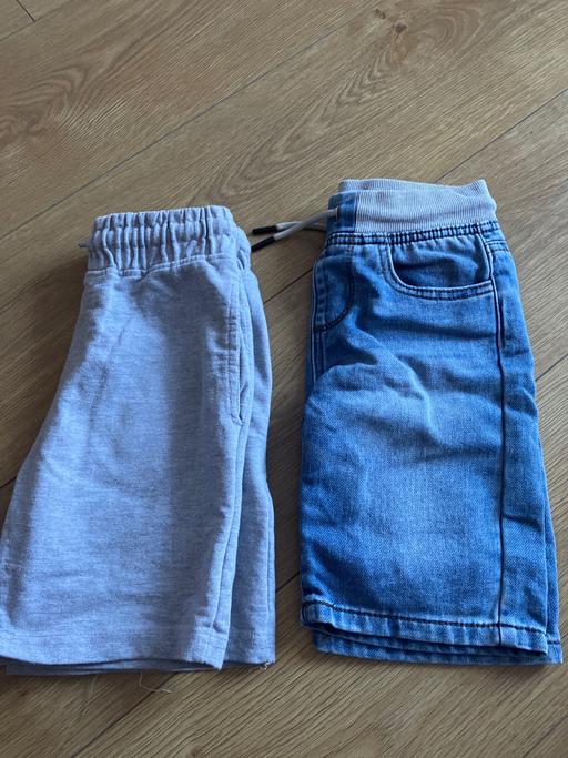 Buy & Sell South East London Plumstead - South East London - Photos for 2X boys shorts