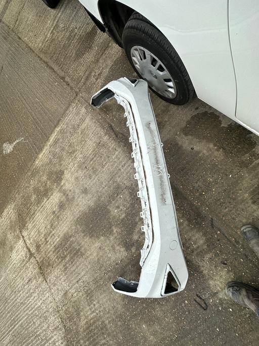 Vehicles Hertfordshire East Hertfordshire - Photos for Vw Tiguan front bumper