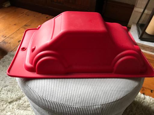 Buy & Sell Lancashire Preston - Photos for Large Red Cake Mould