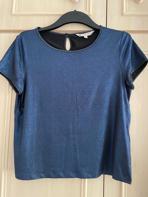 Buy & Sell Slough - Photos for Ladies top