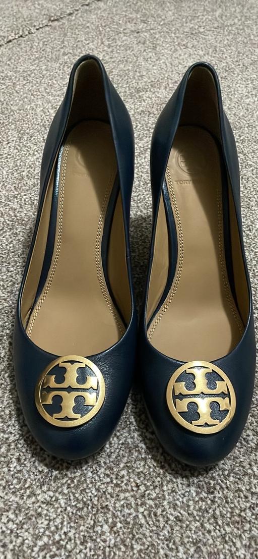 Buy & Sell Slough Farnham Royal - Slough - Photos for Tory Burch Wedges