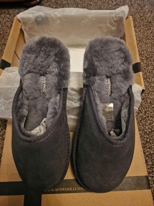 Buy & Sell South East London West Heath - South East London - Photos for Men's Aus Wooli Slippers