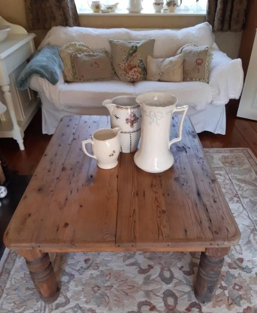 Buy & Sell Warwickshire North Warwickshire - Photos for Beautiful Old Craggy Coffee Table 1mLx82cmW50