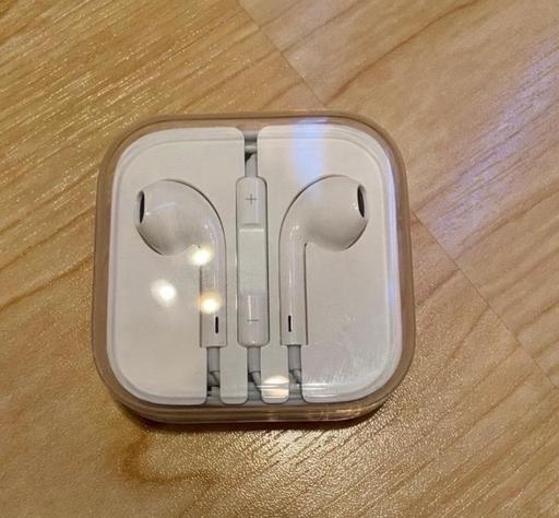 Buy & Sell North London Tottenham - North London - Photos for Apple earphones