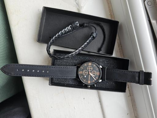 Buy & Sell Handsworth Sheffield - Photos for mens geneva watch and pleated wristband, new