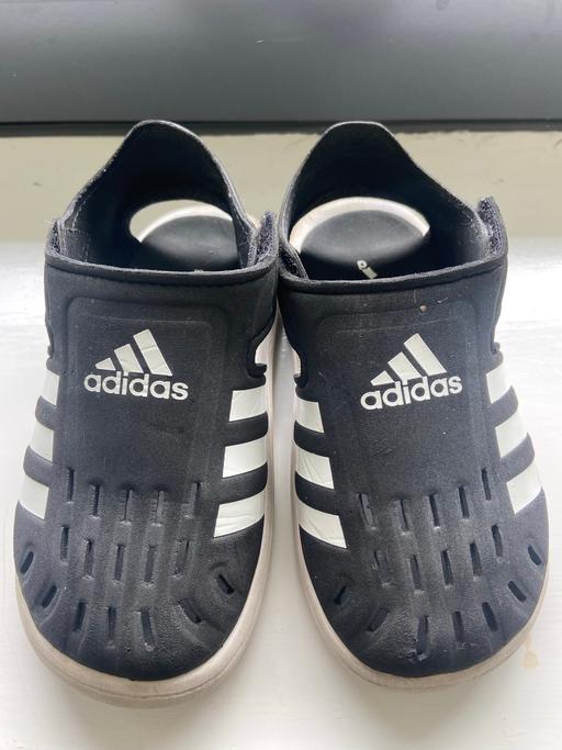 Buy & Sell East London Old Ford - East London - Photos for Adidas kids Sandals unisex size 8