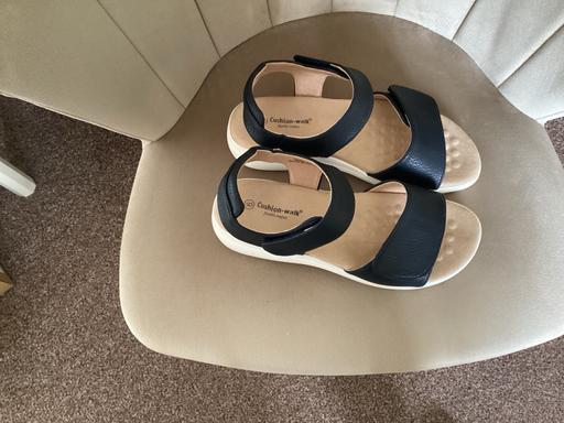 Buy & Sell West Midlands Wolverhampton - Photos for Ladies Wide fit sandals E fitting