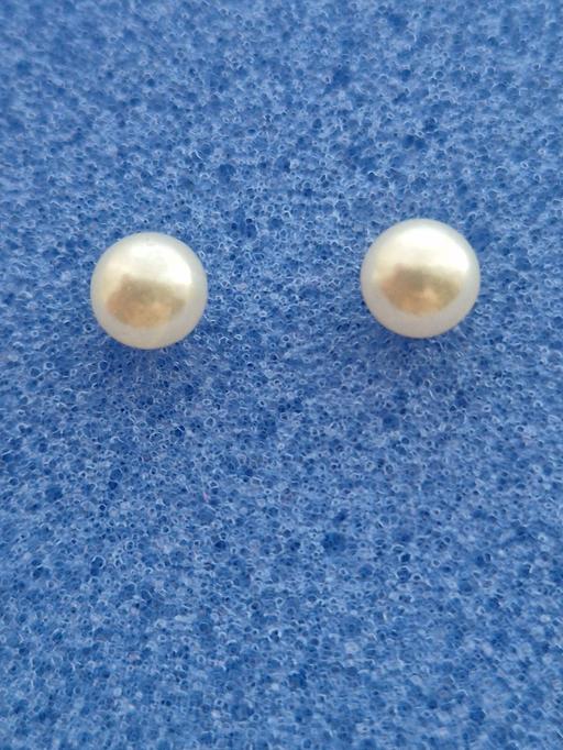 Buy & Sell South East London Anerley - South East London - Photos for New Pearl like earrings. £1