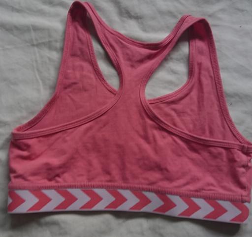 Buy & Sell West Midlands Sandwell - Photos for Ladies sports bra by Hummel Size Medium.