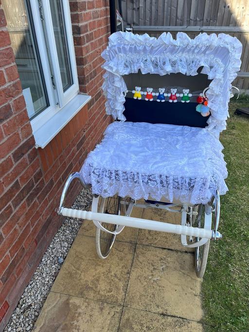 Buy & Sell West Midlands Sandwell - Photos for coach built pram with all accessories