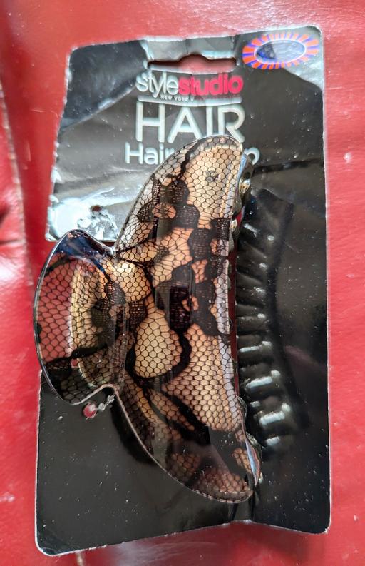 Buy & Sell Blaenau Gwent Georgetown - Blaenau Gwent - Photos for Style studio hair claw in gold and patterned