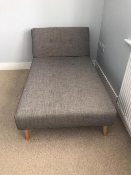 Buy & Sell Wiltshire Trowbridge - Wiltshire - Photos for Single sofa bed