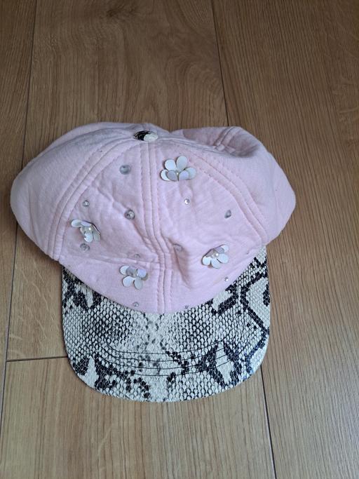 Buy & Sell Shropshire Telford and Wrekin - Photos for Ladies/girls hat